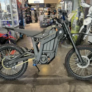 Talaria MX5 Sting Pro -Equipped with Warp9 bars and pegs